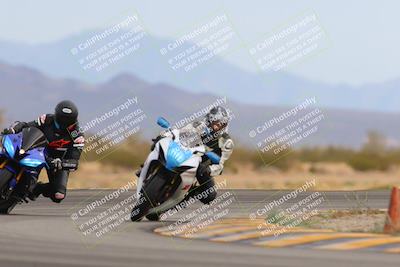 media/Jan-15-2023-SoCal Trackdays (Sun) [[c1237a034a]]/Turn 15 (1pm)/